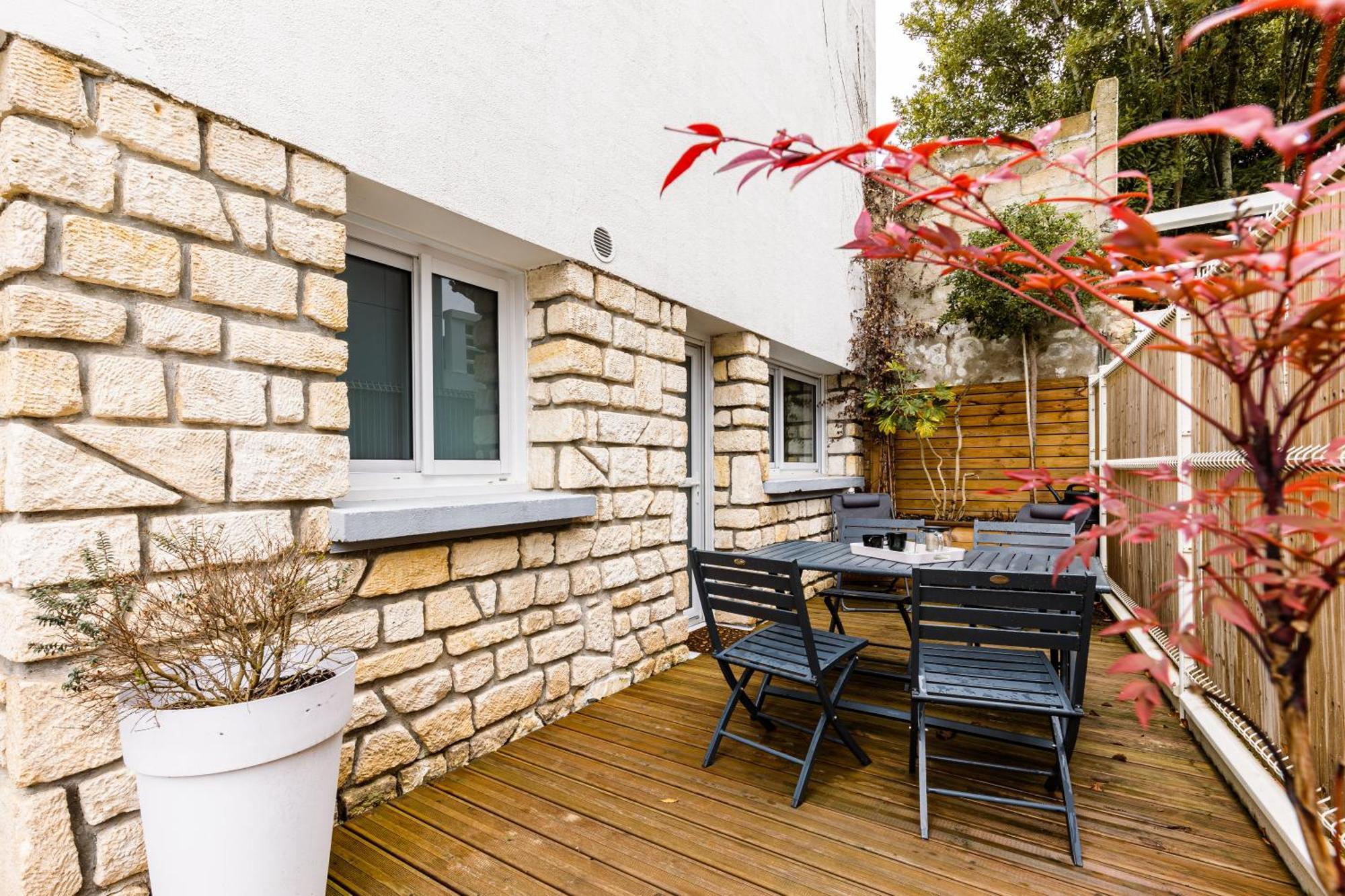 L'Auguste - Appartement Terrasse, 450M De La Plage رويا المظهر الخارجي الصورة
