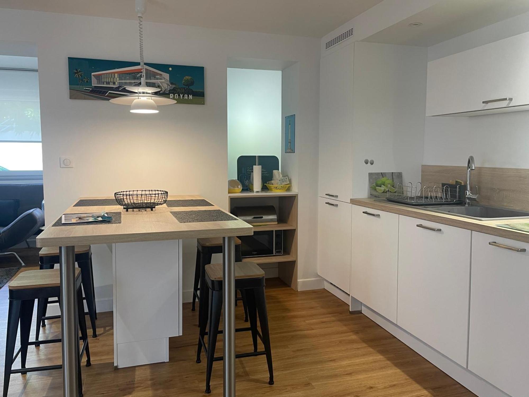 L'Auguste - Appartement Terrasse, 450M De La Plage رويا المظهر الخارجي الصورة