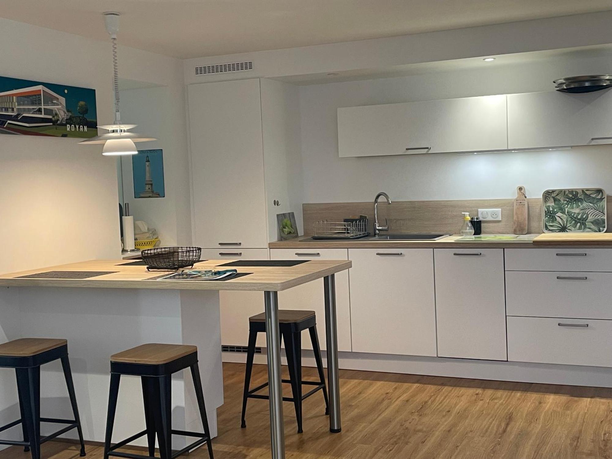 L'Auguste - Appartement Terrasse, 450M De La Plage رويا المظهر الخارجي الصورة